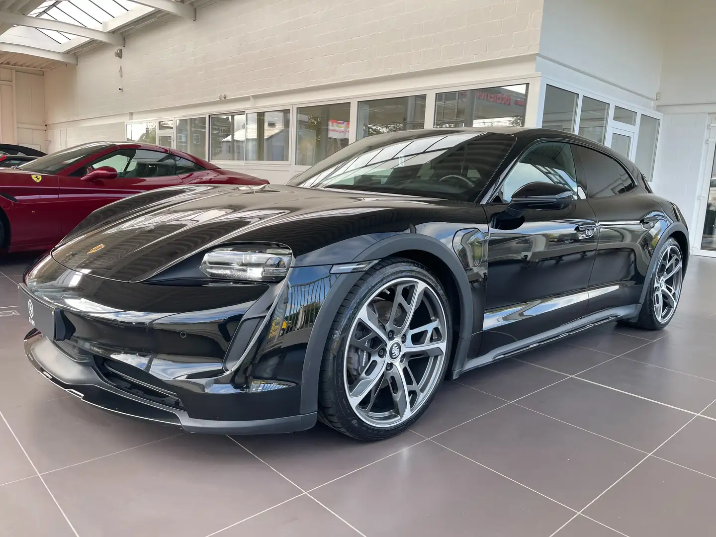 Porsche Taycan 4 CT 93.4 kWh ** GARANTIE + CROSS TURISMO *** Noir - 1