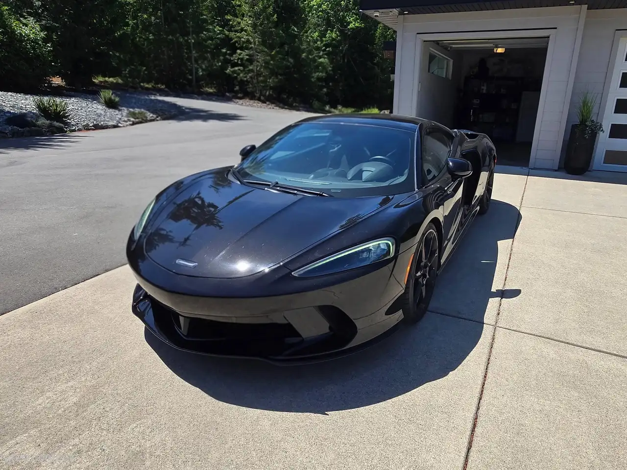 2020 McLaren GT