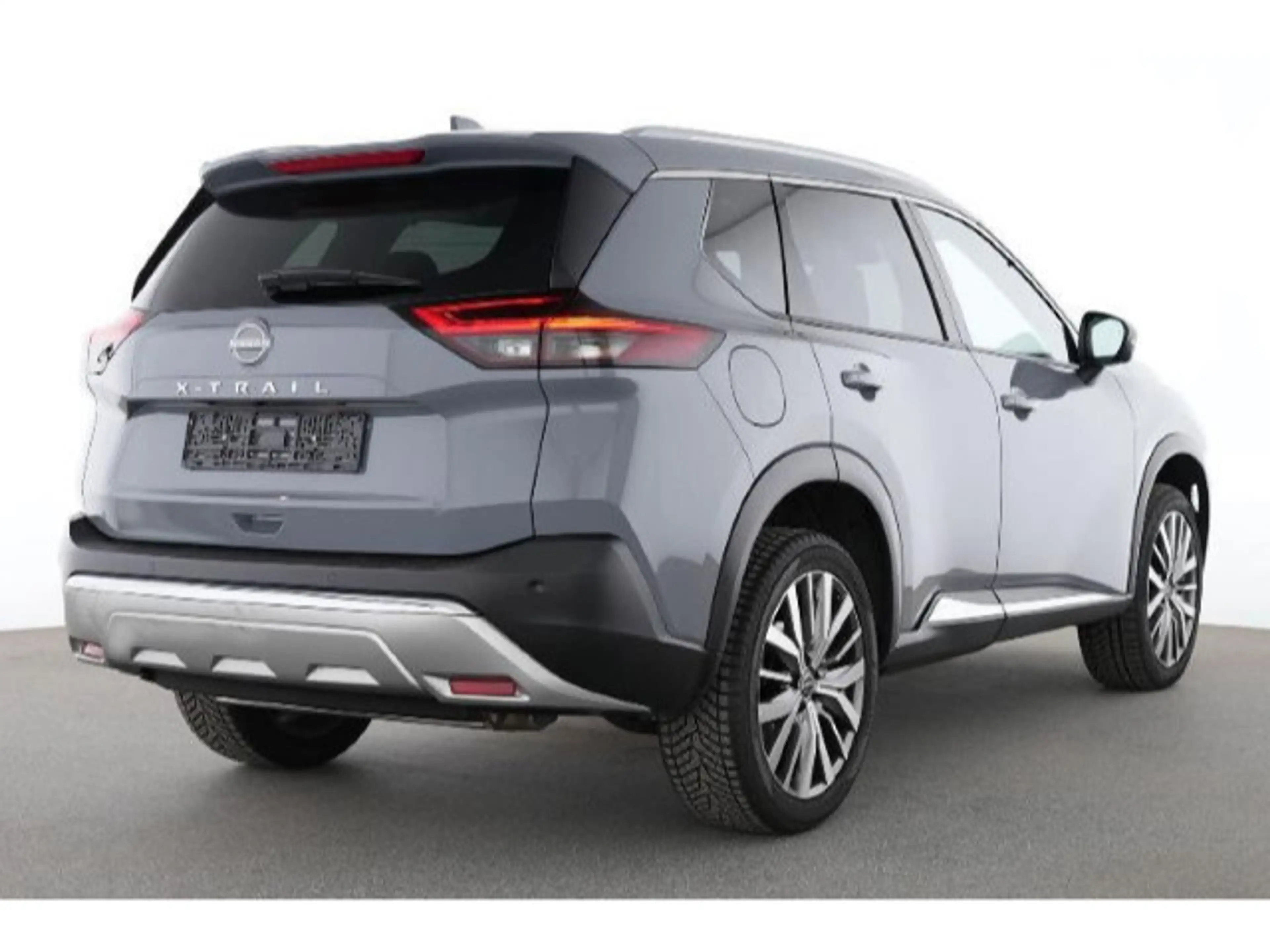 Nissan X-Trail 1.5 VC-T MHEV Tekna+ 20 Zoll — photo 3