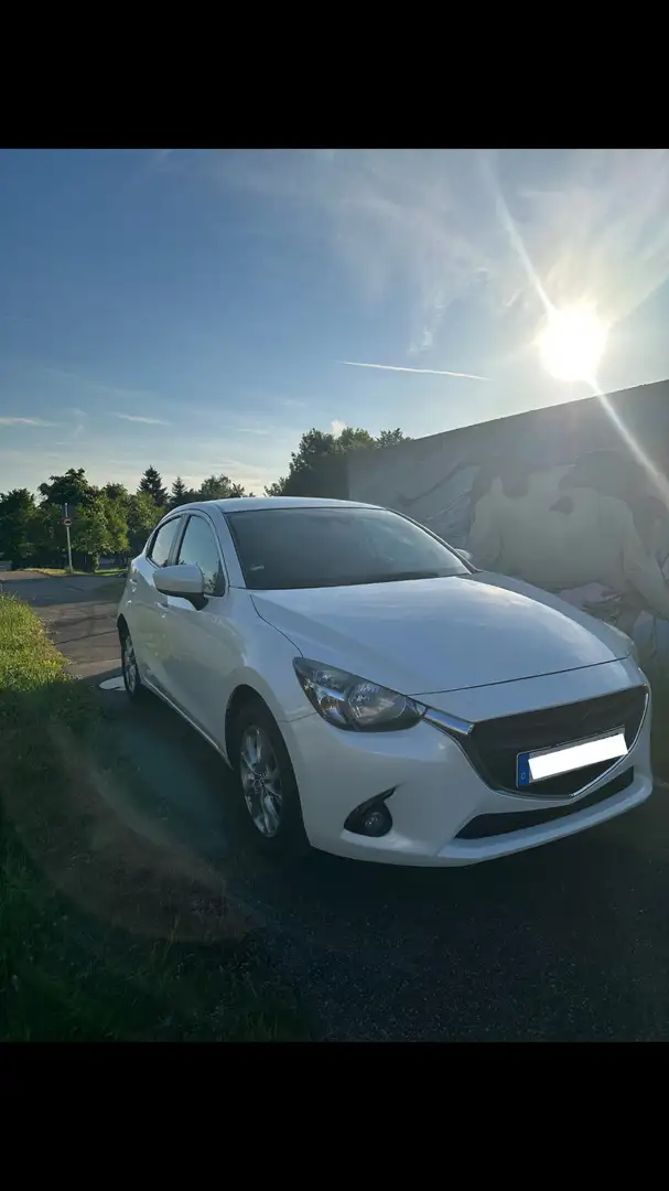Mazda 2 Exclusive-Line Blanc - 1