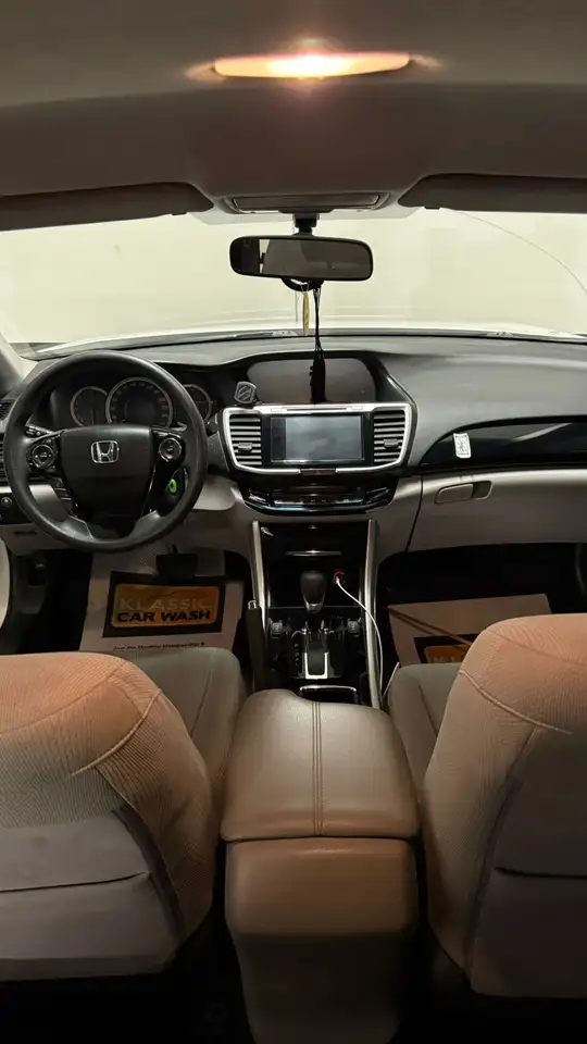 Honda Accord снимка Honda Accord