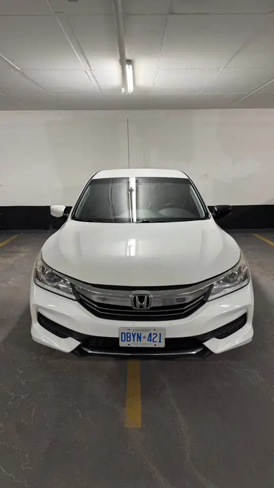 Honda Accord снимка Honda Accord