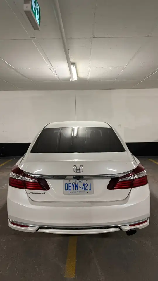 Honda Accord снимка Honda Accord