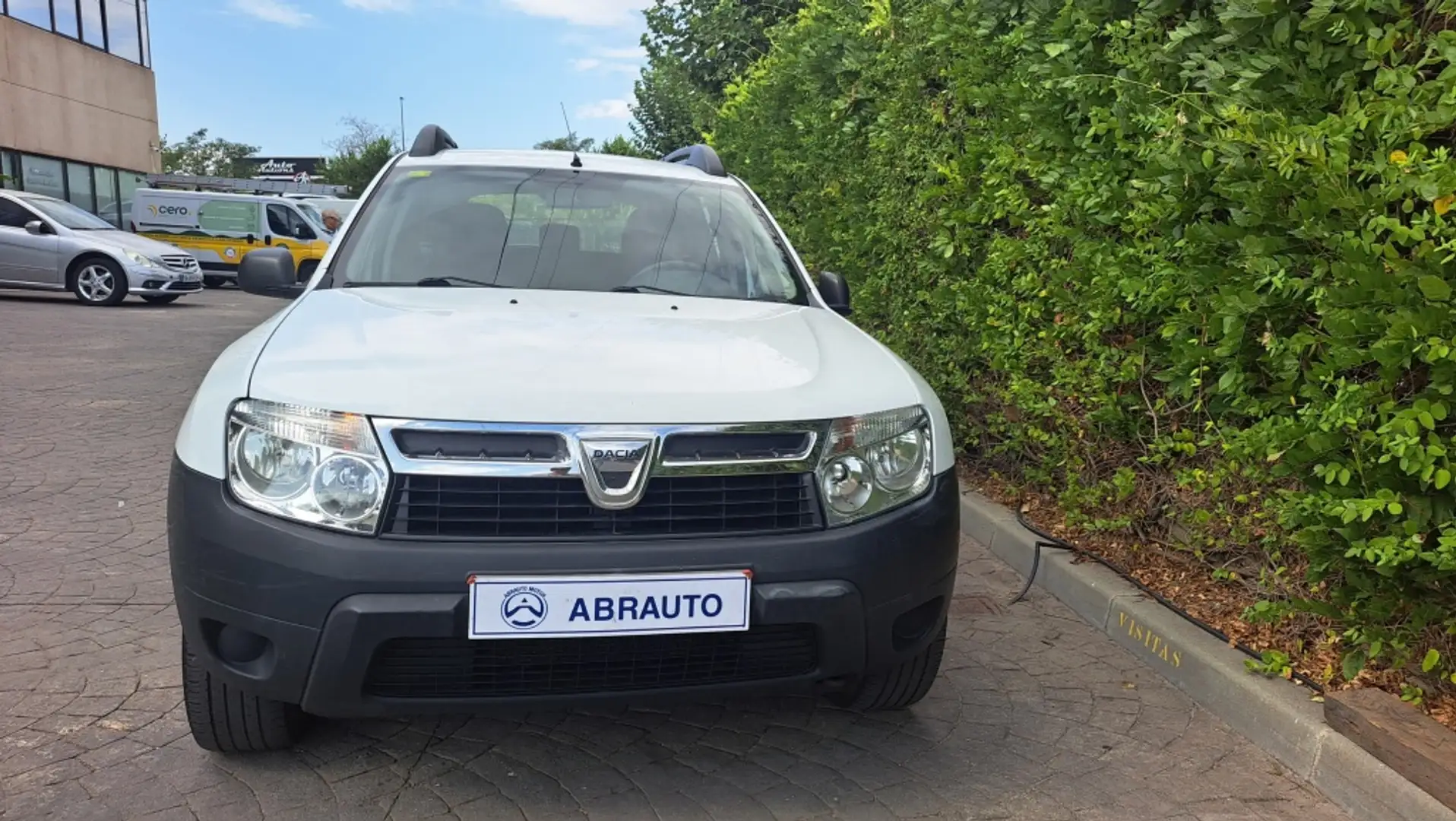 Dacia Duster 1.6 Base Blanc - 2