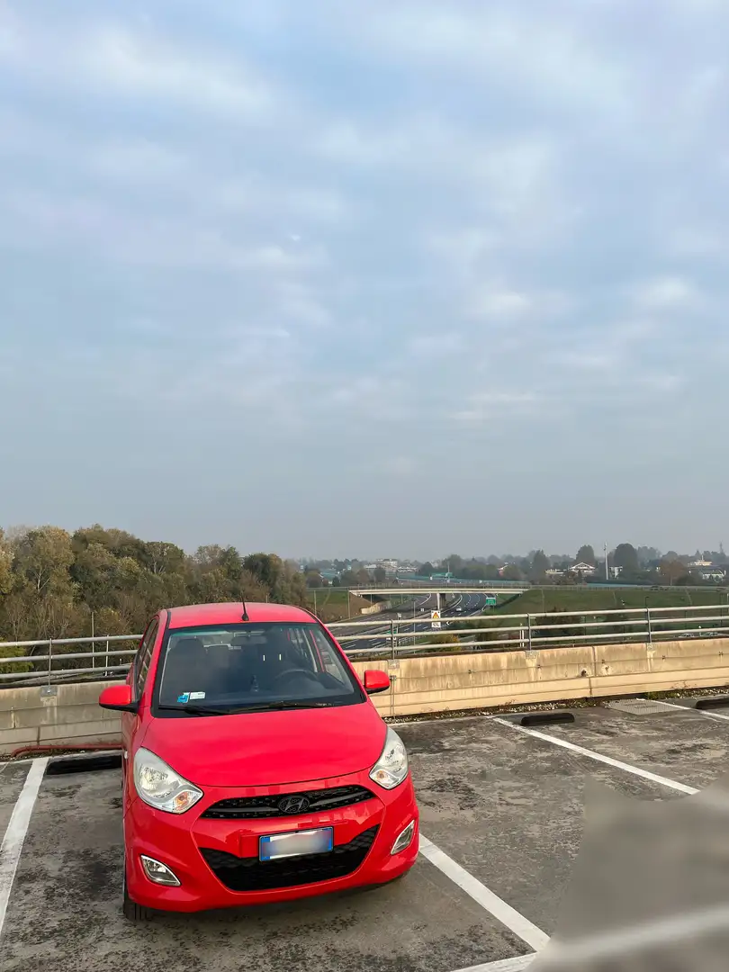 Hyundai i10 1.1 Fiorucci Soft Top Rosso - 1