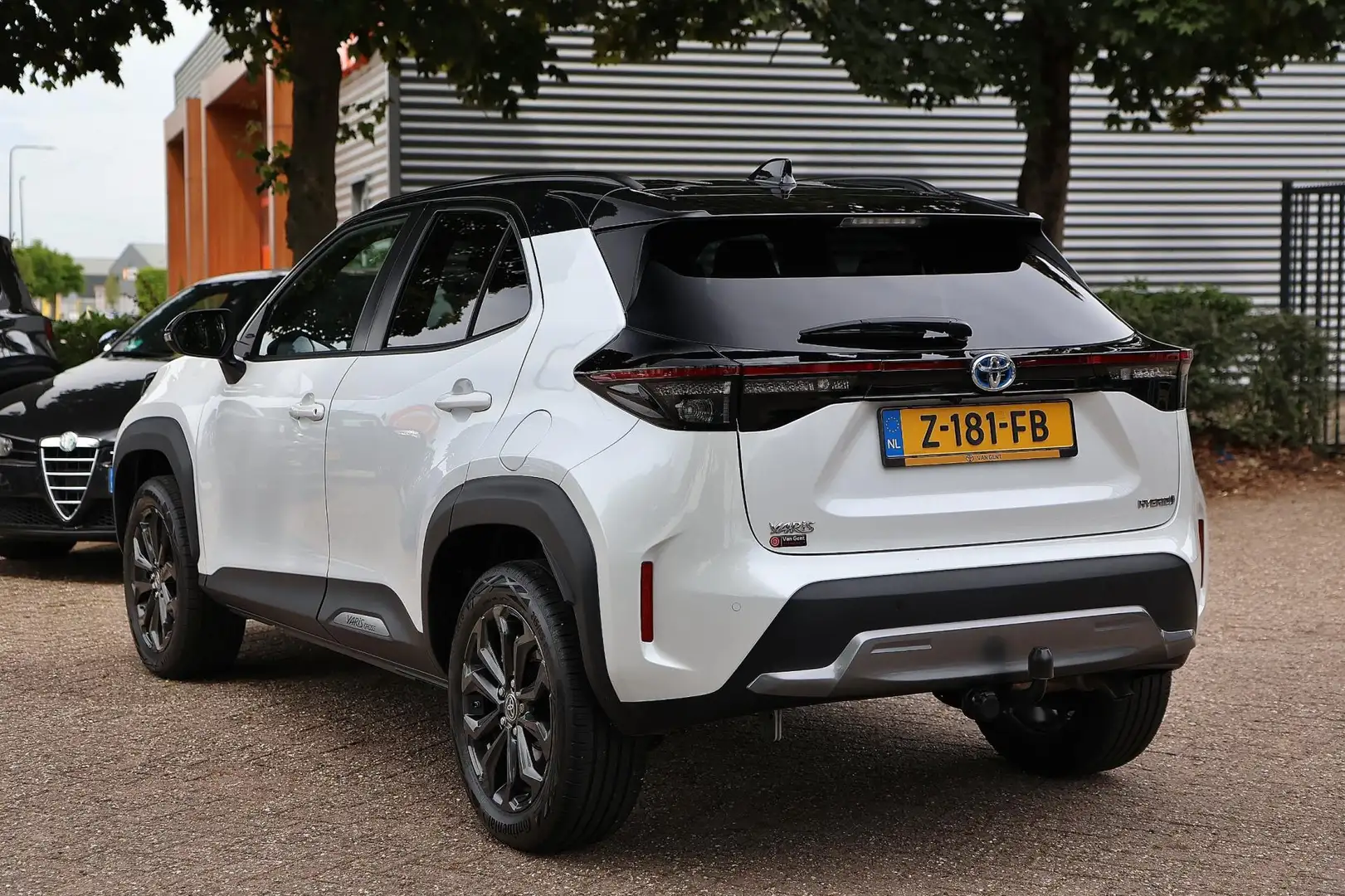 Toyota Yaris Cross 1.5 Hybrid Explore Two Tone Camera Stoelverwaming Wit - 2