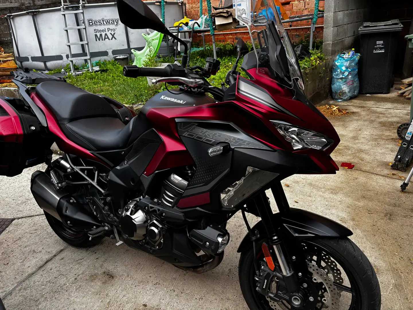 Kawasaki Versys 1000 S tourer Czerwony - 1