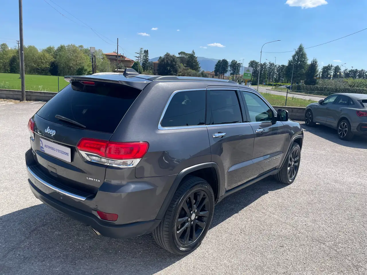 Jeep Grand Cherokee usata in vendita