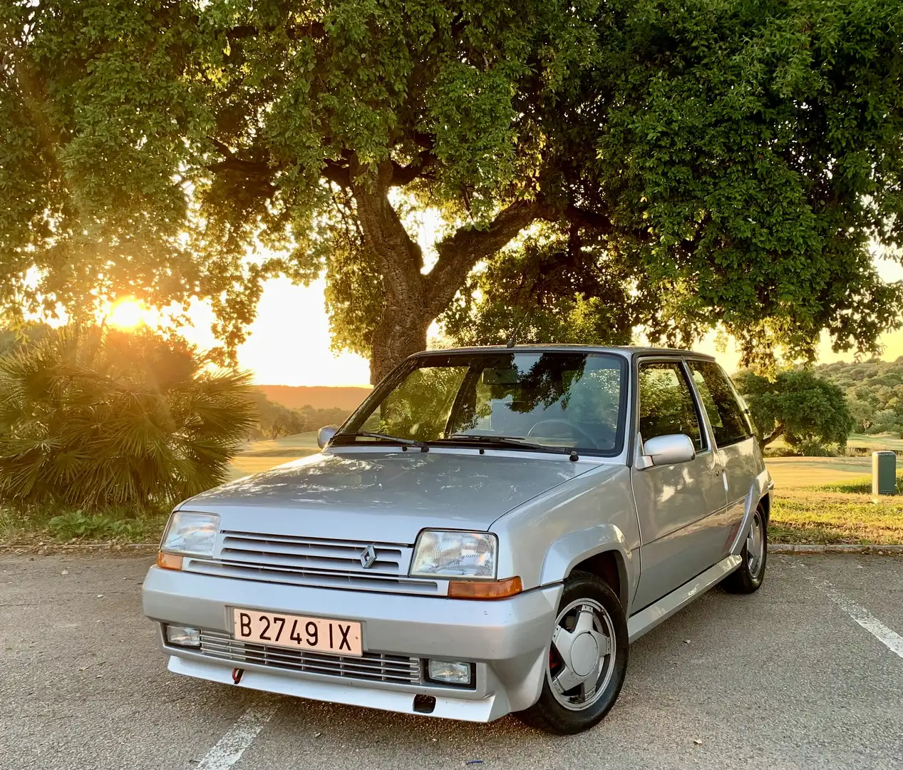 Renault R 5 GT Turbo - 1