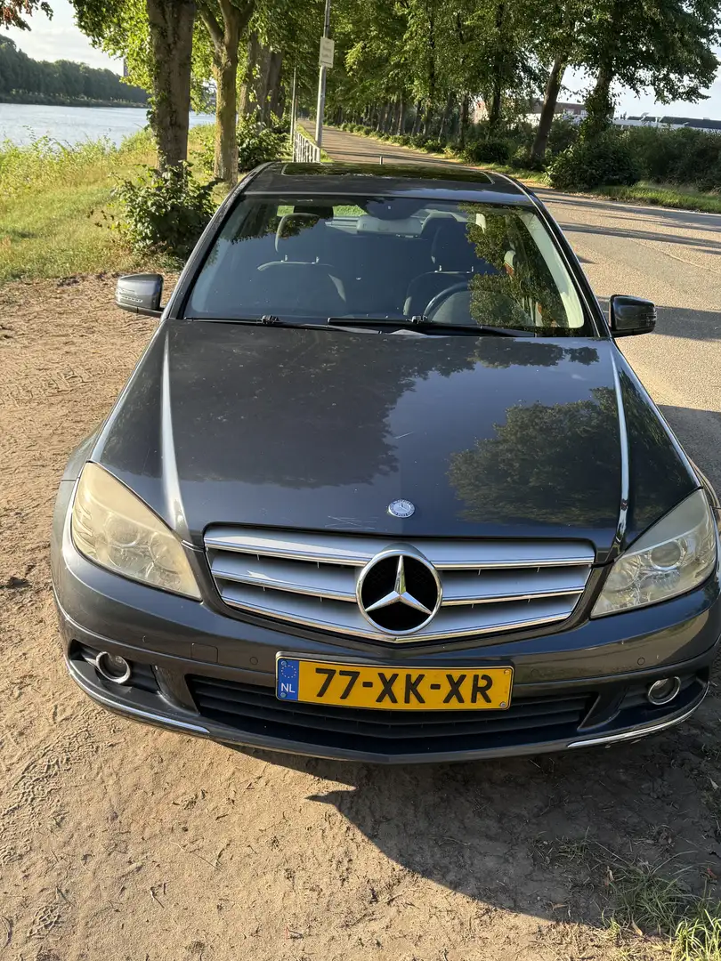 Mercedes-Benz C 220 Elegance Grijs - 1