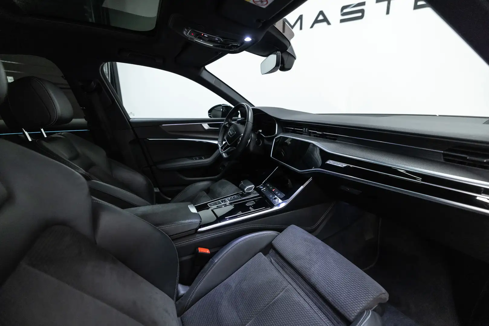 Audi A6 Limousine 55 TFSI e quattro Competition Schwarz - 2