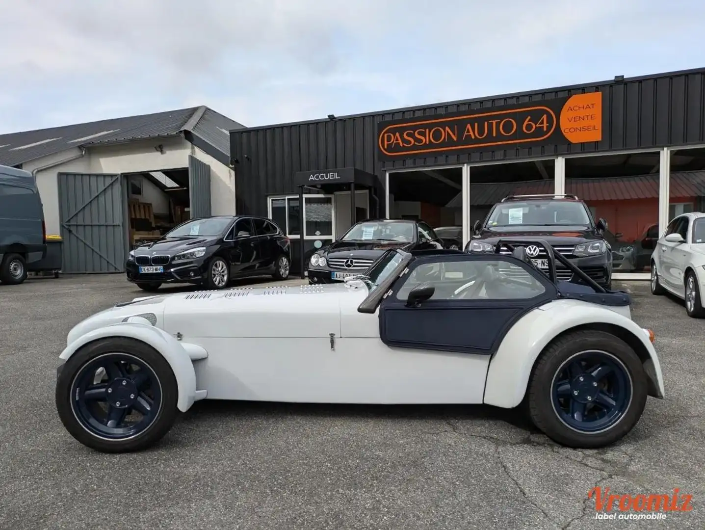 Donkervoort D8 220 - 2