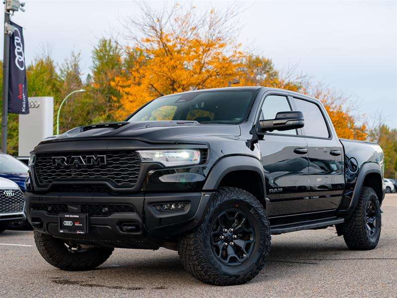 2026 RAM 1500 RHO 4x4 Crew Cab 5'7 Box