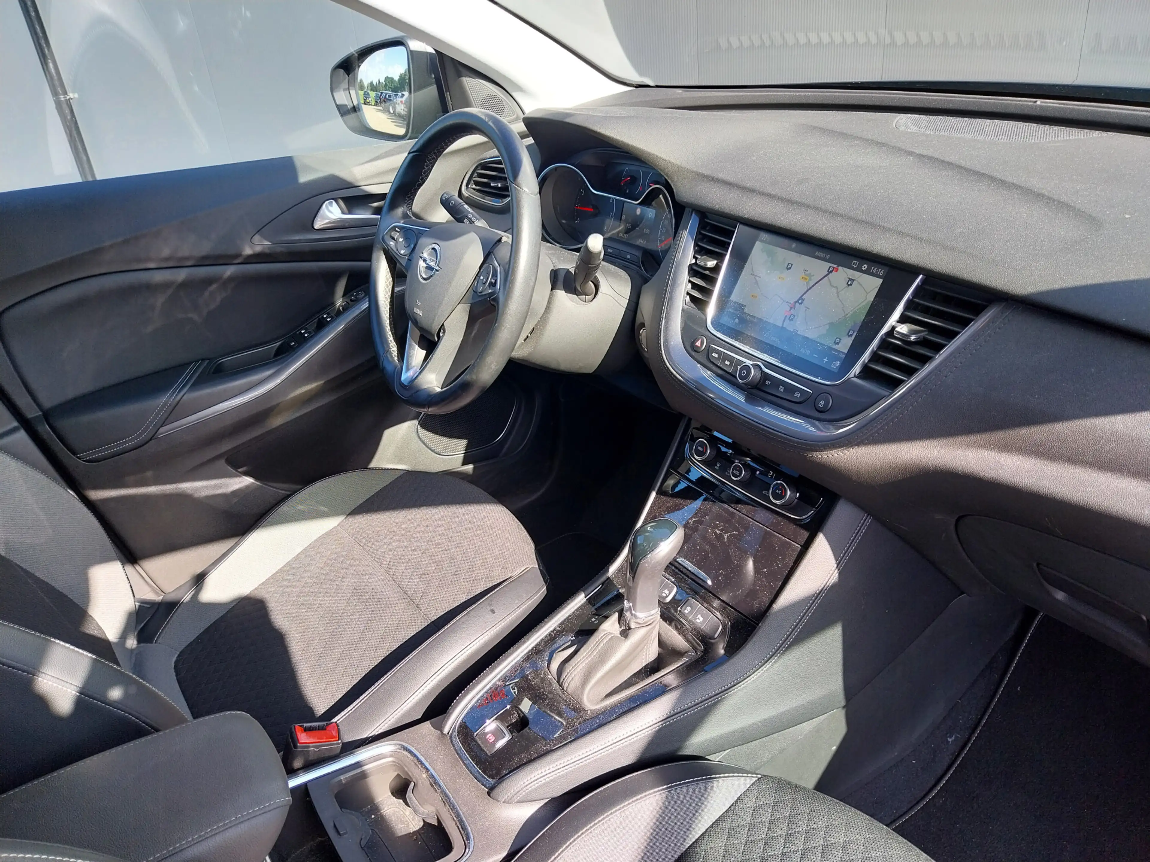 Opel Grandland X 1.2 Turbo 131 PK Ultimate AUTOMAAT HALF LEER LED N — photo 8