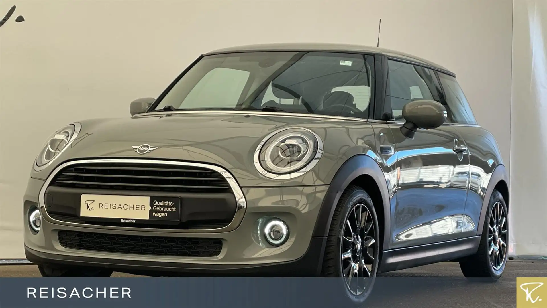 MINI One One "Chili" Navi PDC SHZ DAB LED KlimaA 16" LM Grau - 1