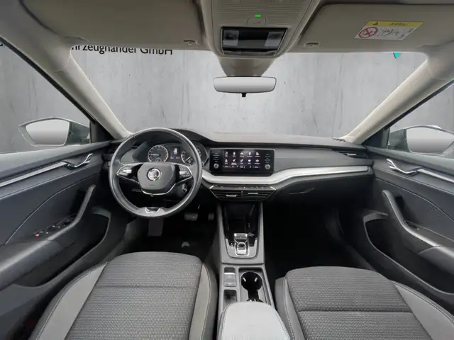 Skoda Octavia view 12