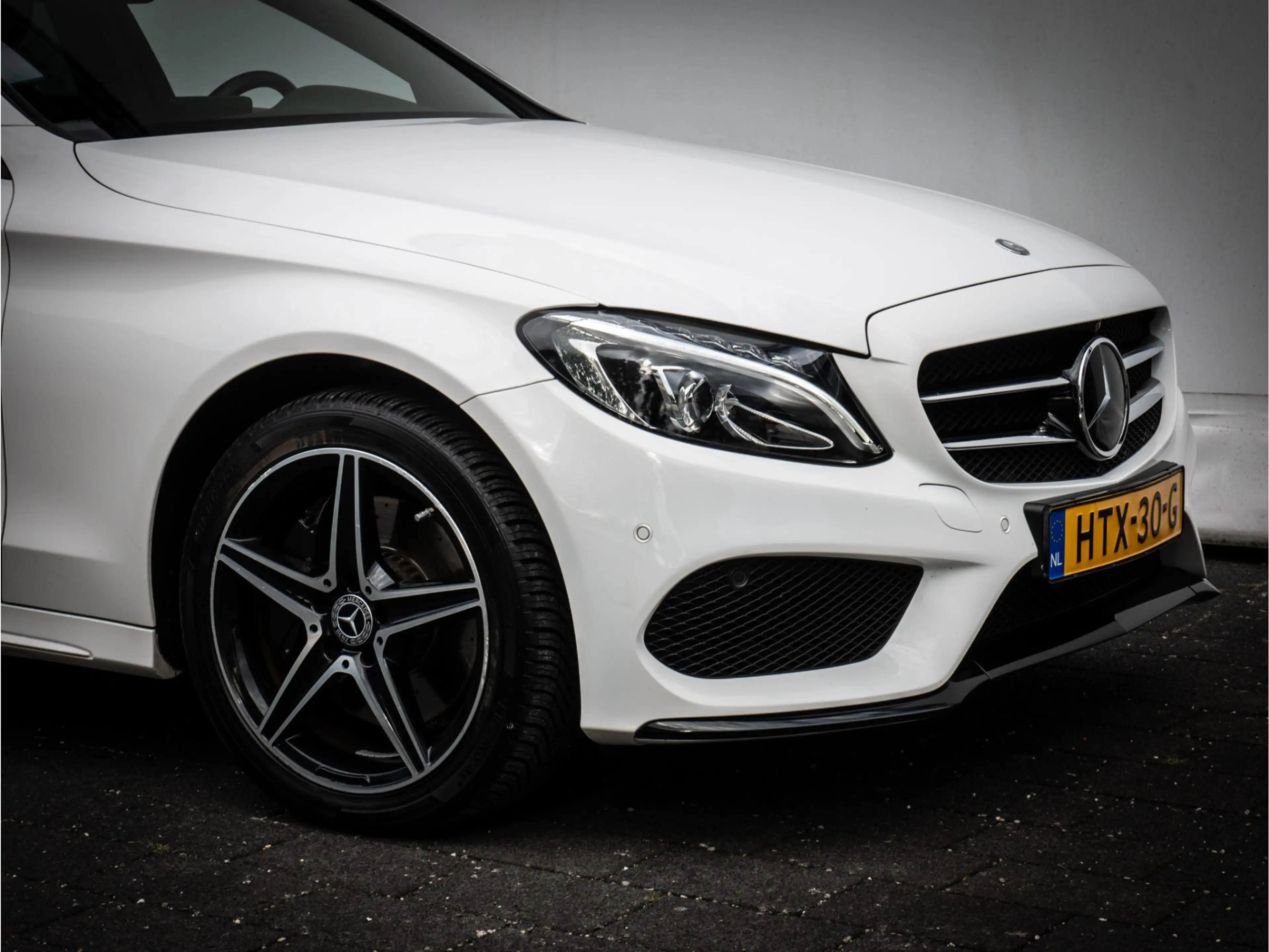 Mercedes-Benz C 250 Estate Aut. 211pk AMG-Line Trekhaak/ Head up/ Adap — photo 42