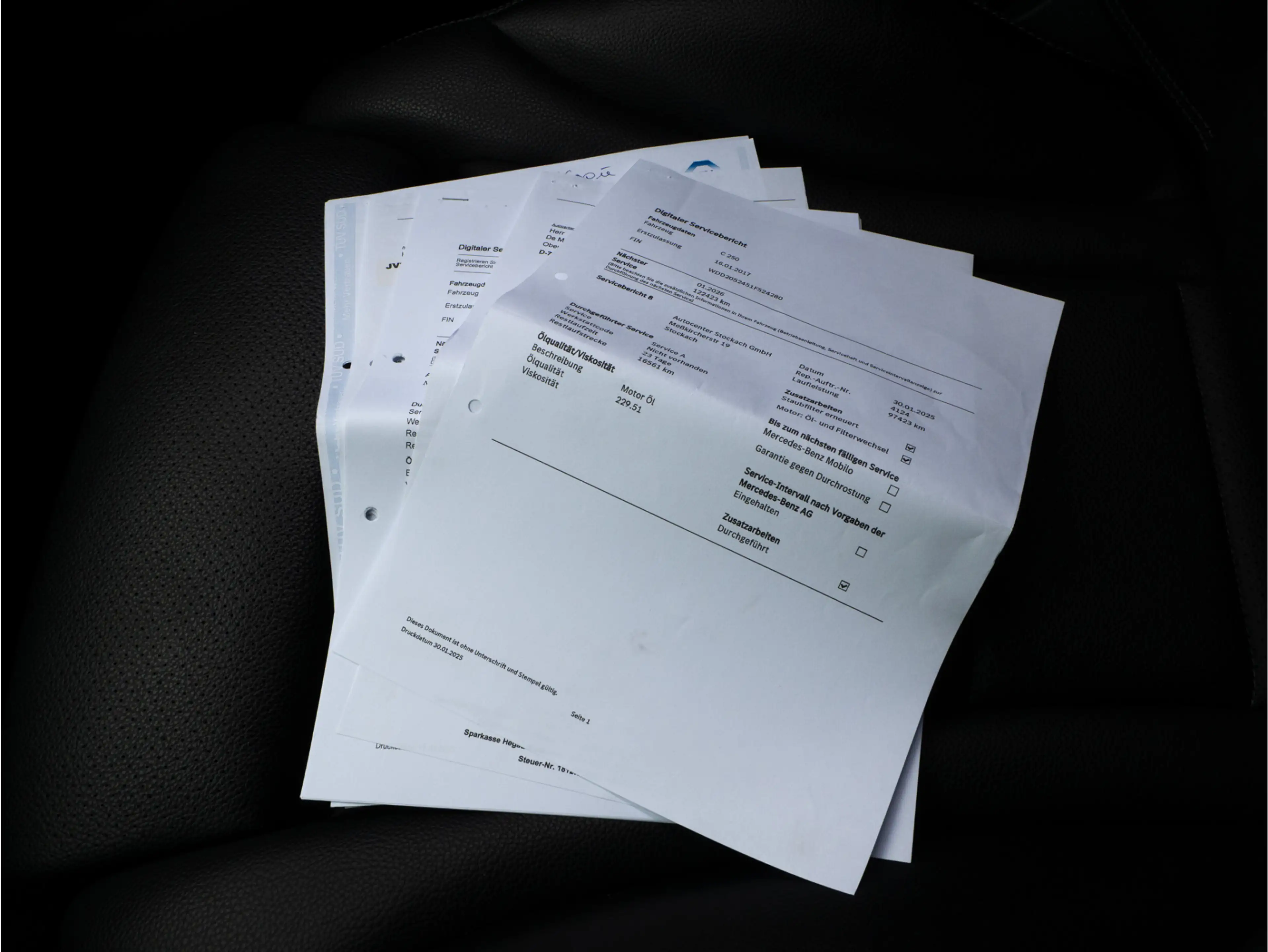 Mercedes-Benz C 250 Estate Aut. 211pk AMG-Line Trekhaak/ Head up/ Adap — photo 36