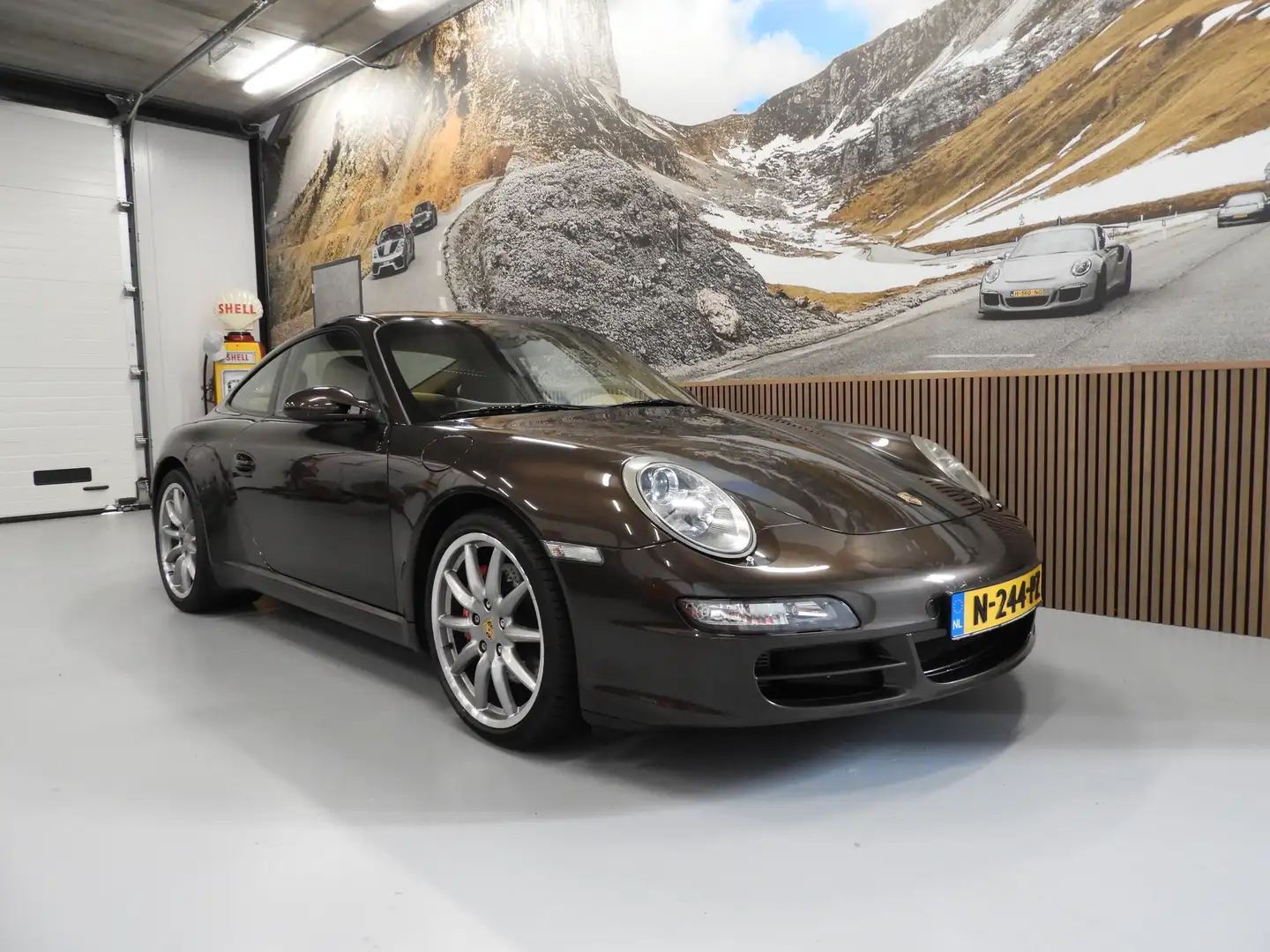 Porsche 911 3.8 Carrera S "nieuwstaat" Bruin - 2