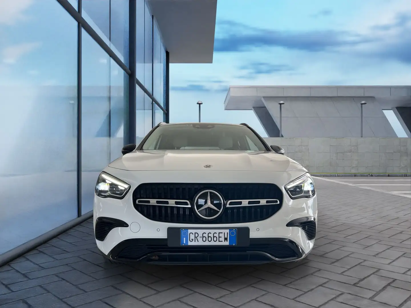 Mercedes-Benz GLA 180 GLA 180 d Automatic Progressive Advanced Plus Blanc - 2