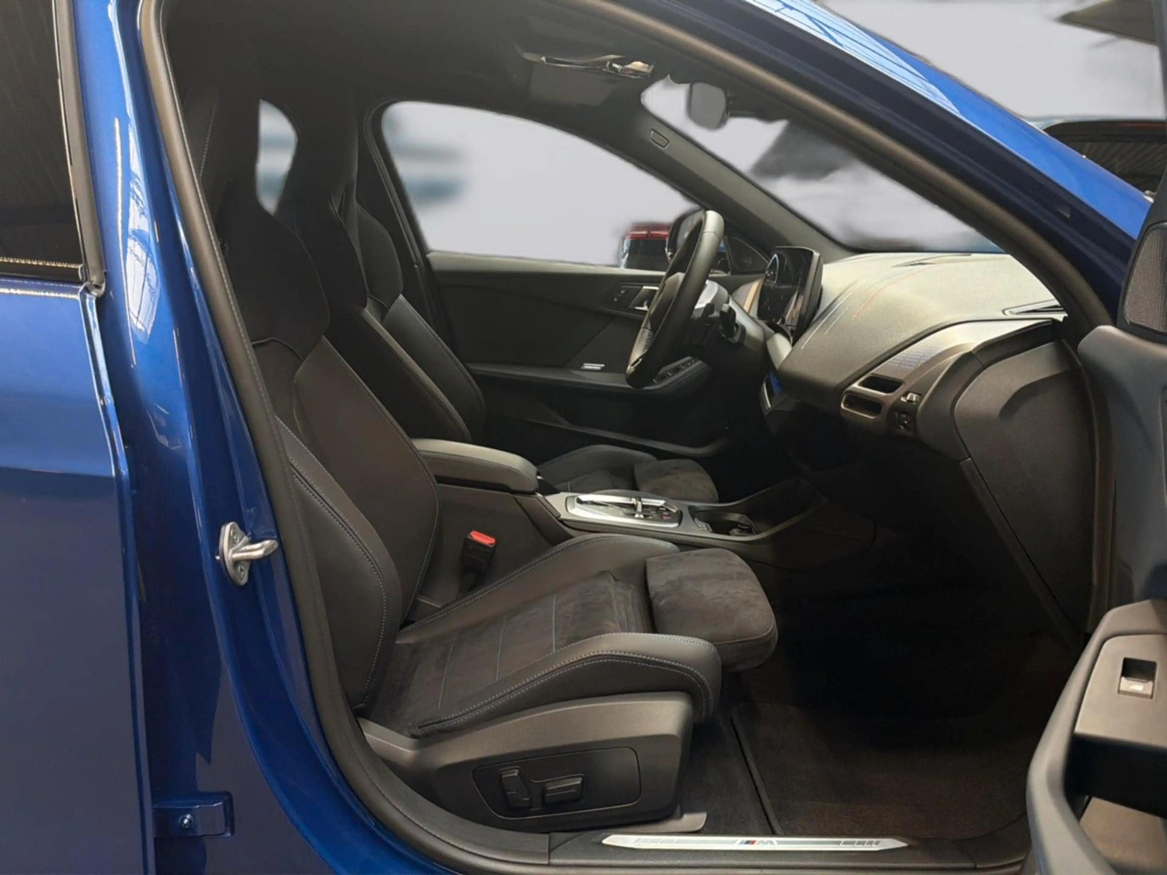BMW 120 i Limousine M Sport 2ZK RFK H&K SHZ — photo 10