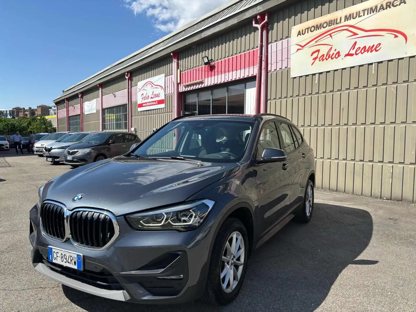 BMW X1 xDrive18d Business Advantage Szary - 1