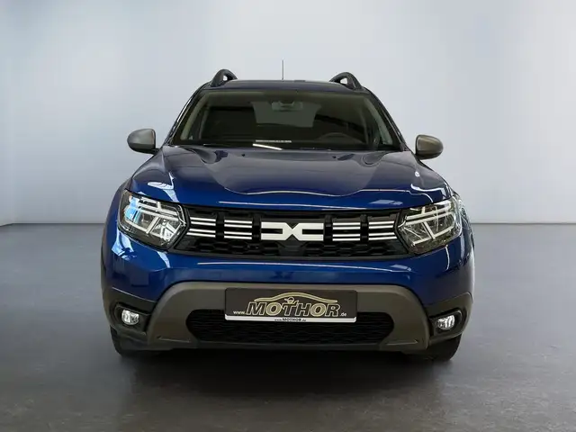 Dacia Duster view 6