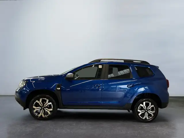 Dacia Duster view 3