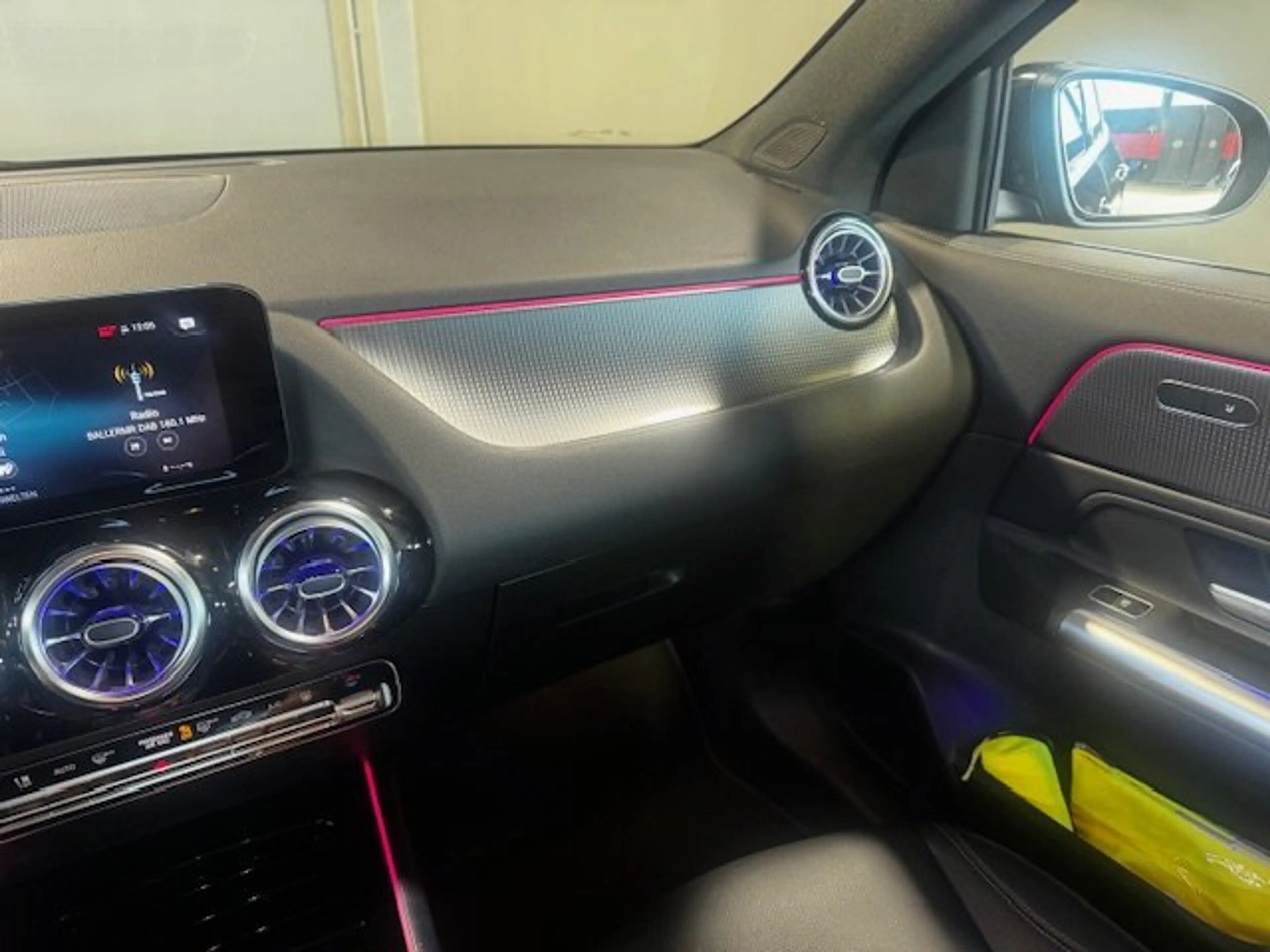 Mercedes-Benz EQA 300 4M Progressive AHK/Ambi/Tot/MBUX +/Sound — photo 7