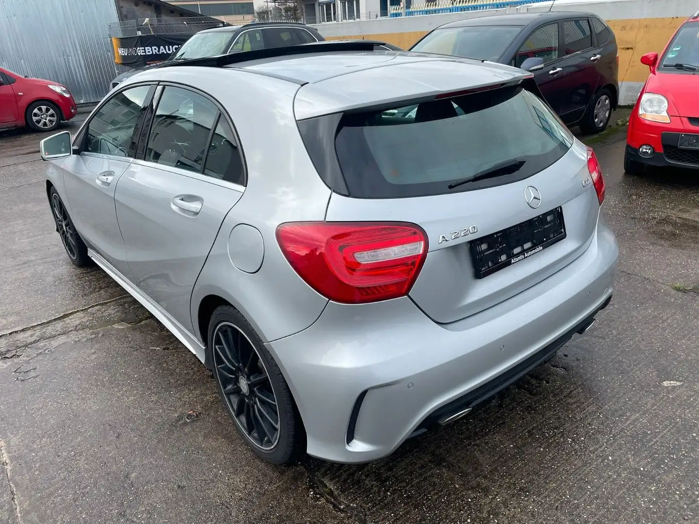 Mercedes-Benz A 220 A220d*AMG* Panorama*Kamera* EURO6*Distronic* Argent - 2