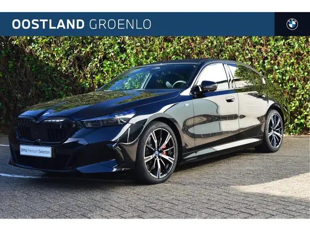 BMW i5 eDrive40 M Sport / Adaptief onderstel professional