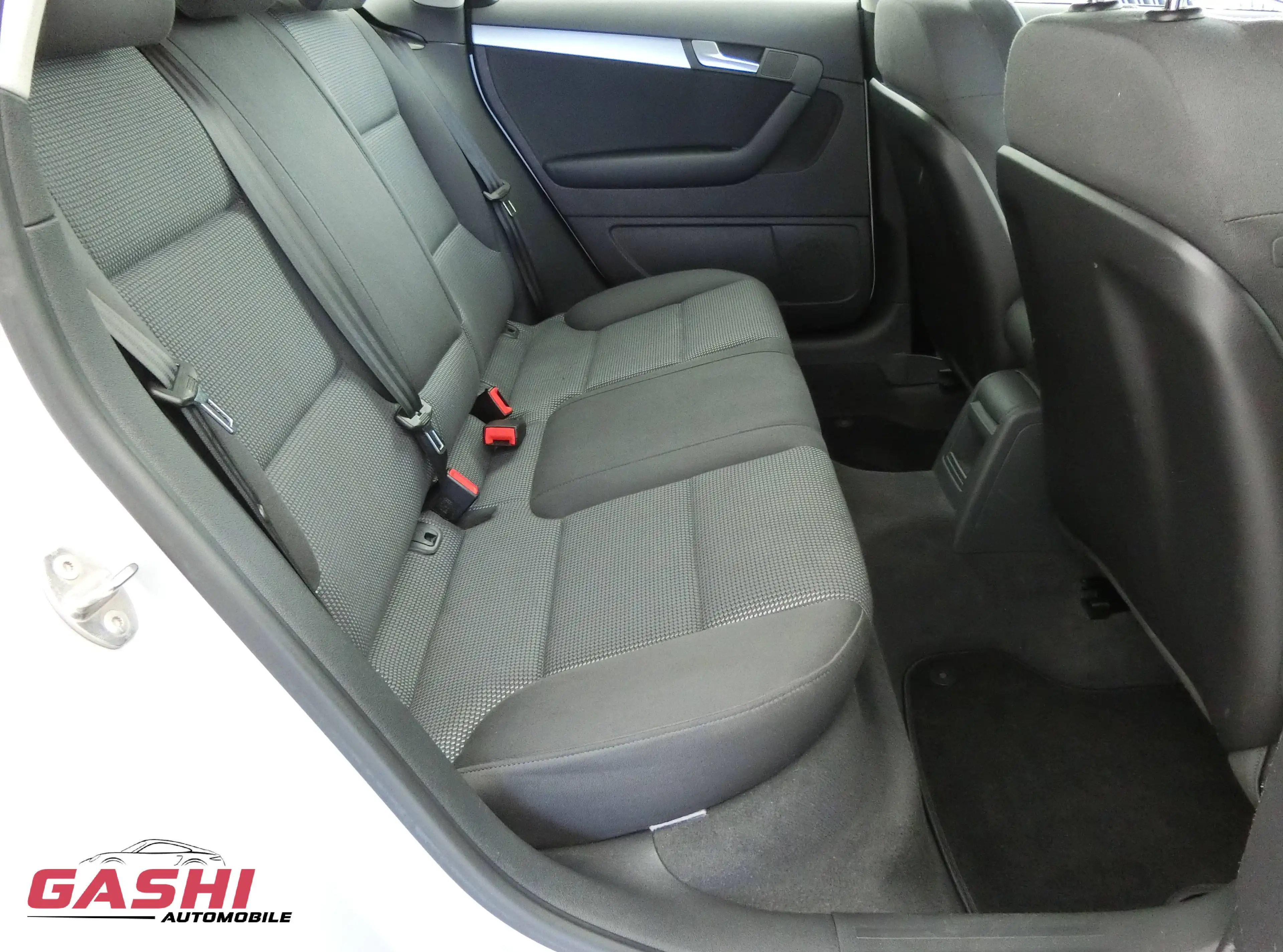 Audi A3 2.0 TDI Ambition (103kW) — photo 12