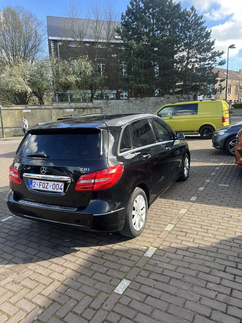 Mercedes-Benz B 180 CDI (BlueEFFICIENCY) - 2