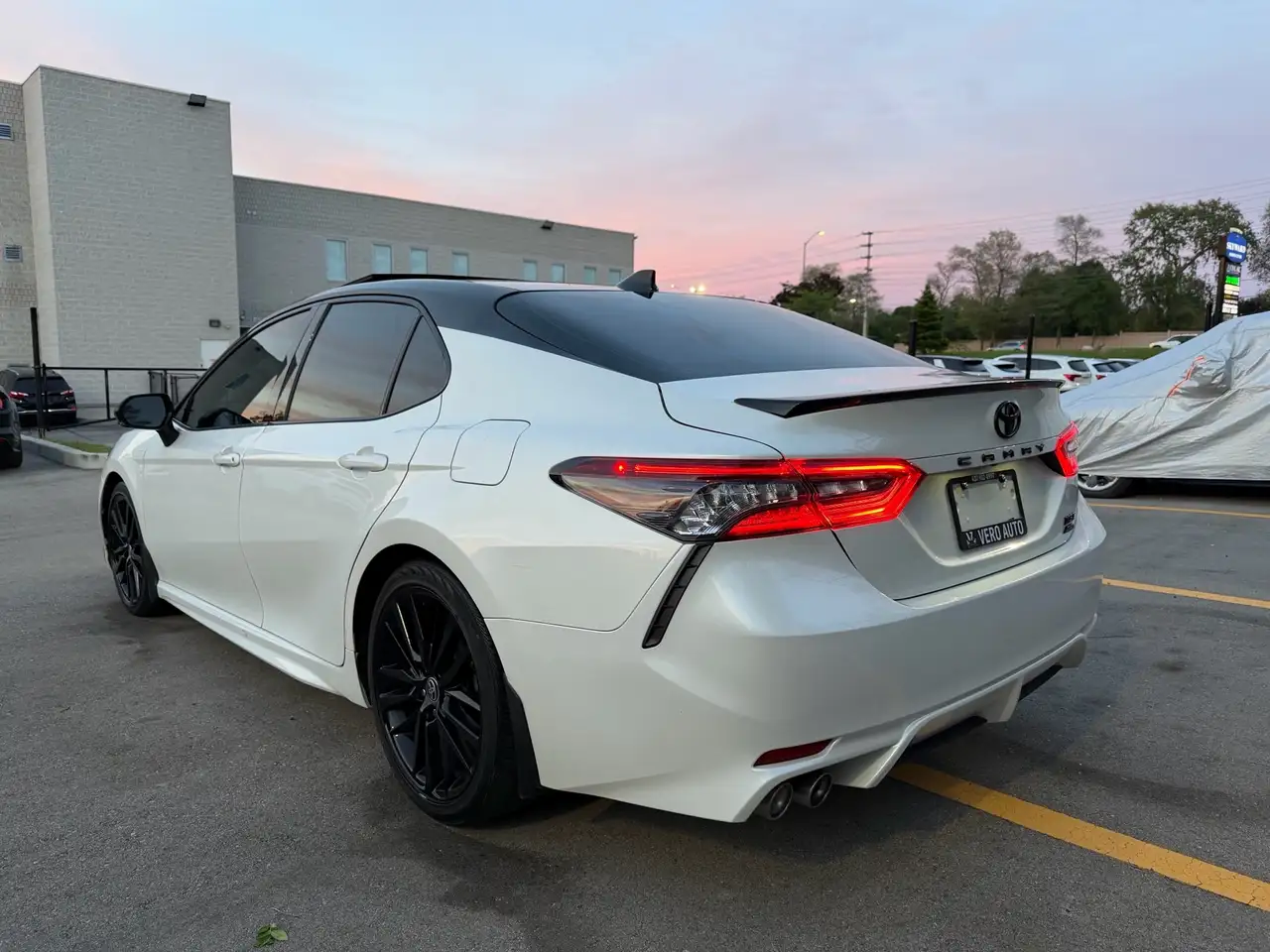 Toyota Camry снимка Toyota Camry