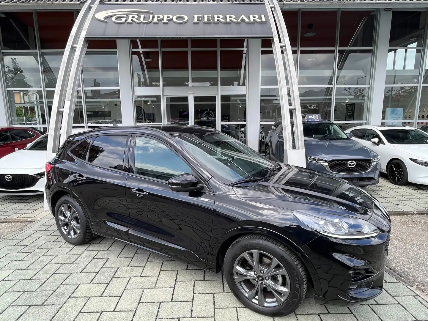 Ford Kuga Kuga 2.0 ecoblue ST-Line 2wd 120cv auto Zwart - 2