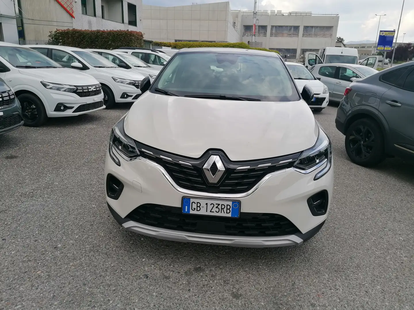 Renault Captur Captur 1.6 E-Tech phev Intens 160cv auto Beige - 2
