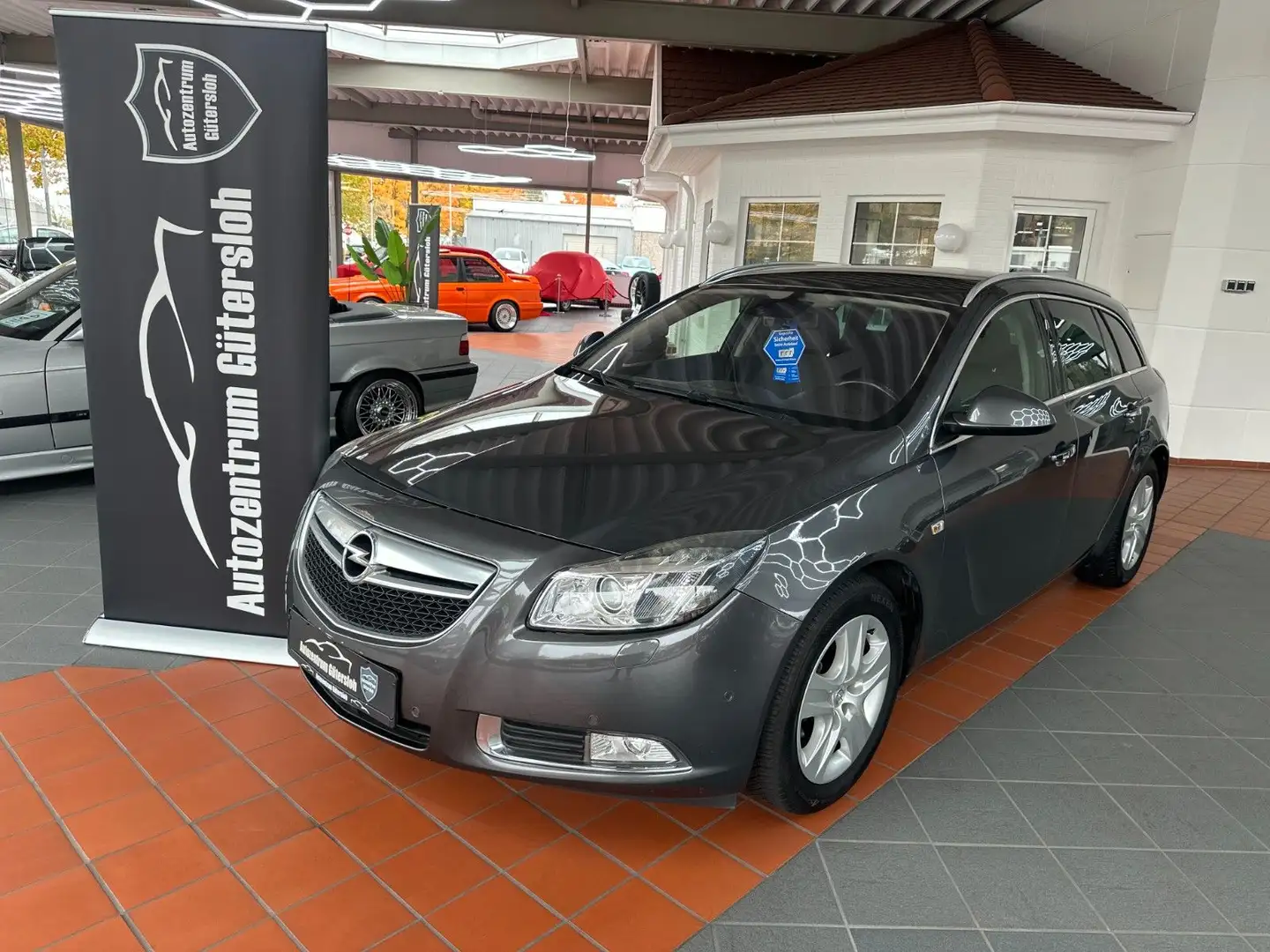 Opel Insignia A Sports Tourer Cosmo * Zahnriemen NEU* Grau - 1