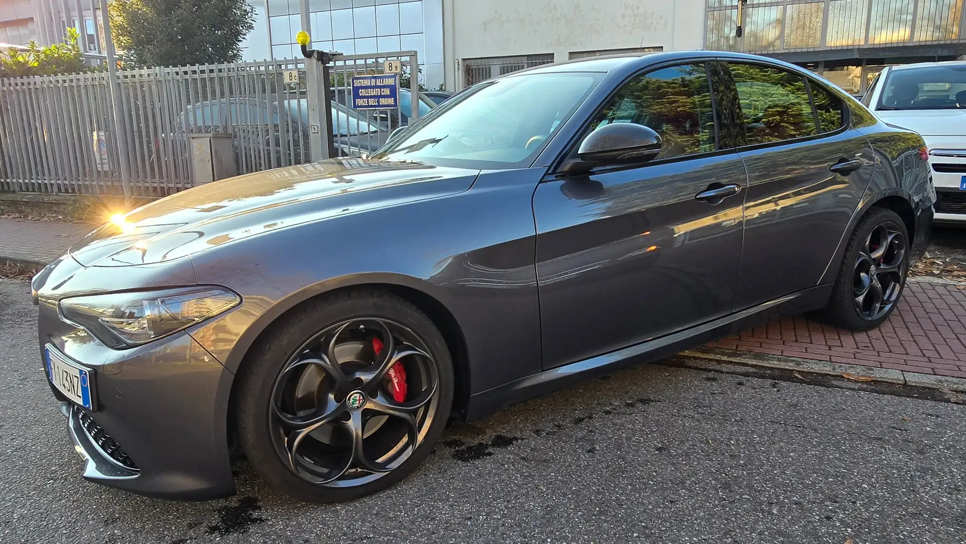 Alfa Romeo Giulia 2.2 Turbodiesel 190 CV AT8 Executive Argent - 2