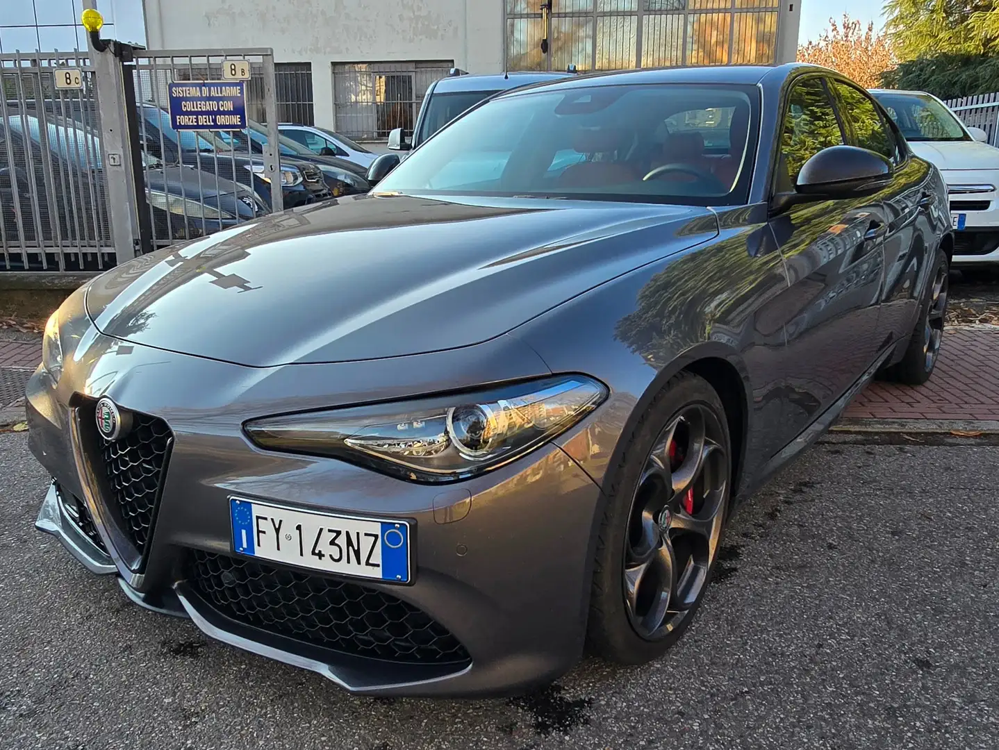 Alfa Romeo Giulia 2.2 Turbodiesel 190 CV AT8 Executive Argent - 1