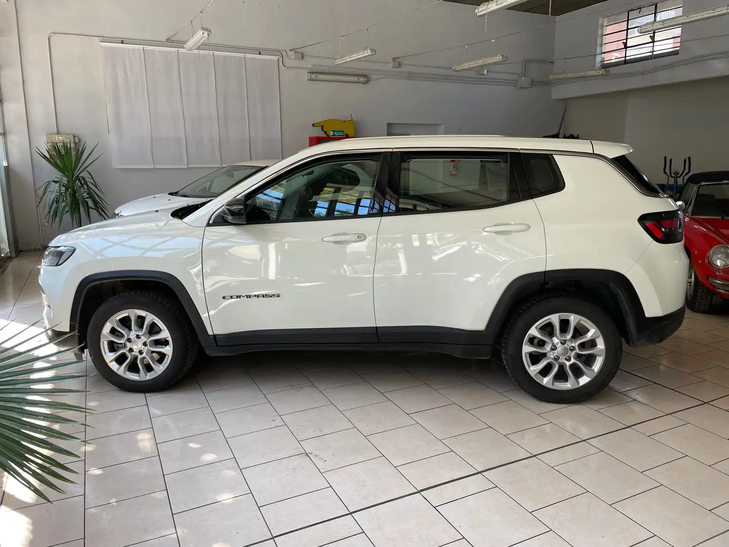Jeep Compass Compass 1.5 turbo t4 mhev Longitude 2wd 130cv dct Blanc - 1