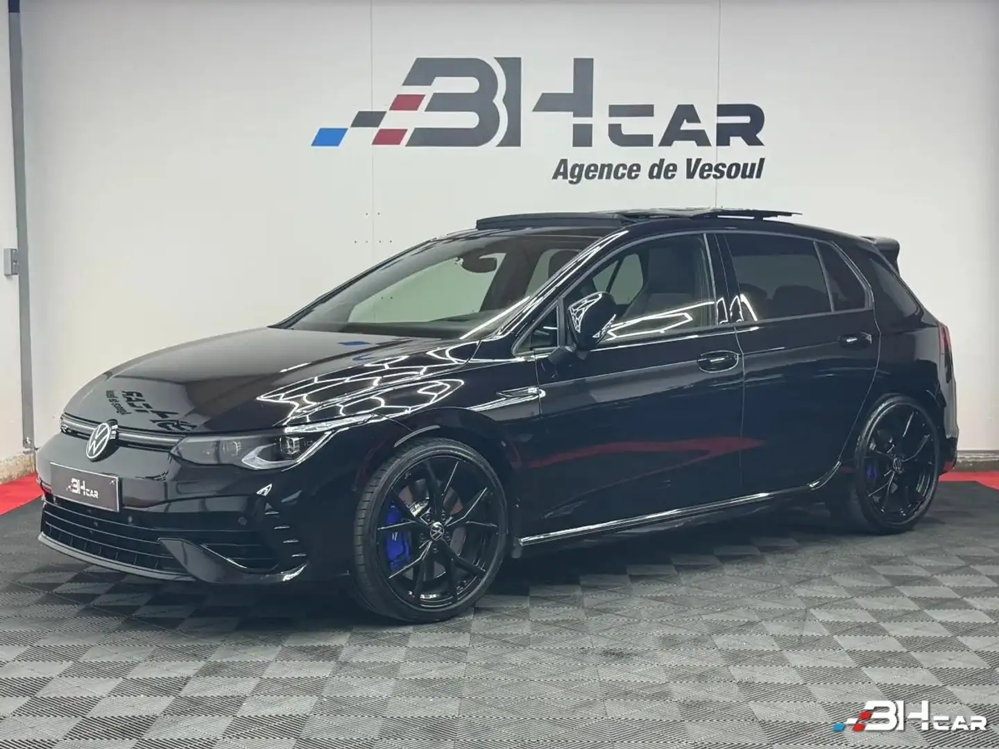 Volkswagen Golf 8R 2.0 TSI 4Motion DSG7 - 320cv / Akrapovic / Toit ouvrant / Caméra / Apple Carplay - 1