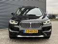 BMW X1 sDrive18i X-Line Panorama dak Zwart - thumbnail 2