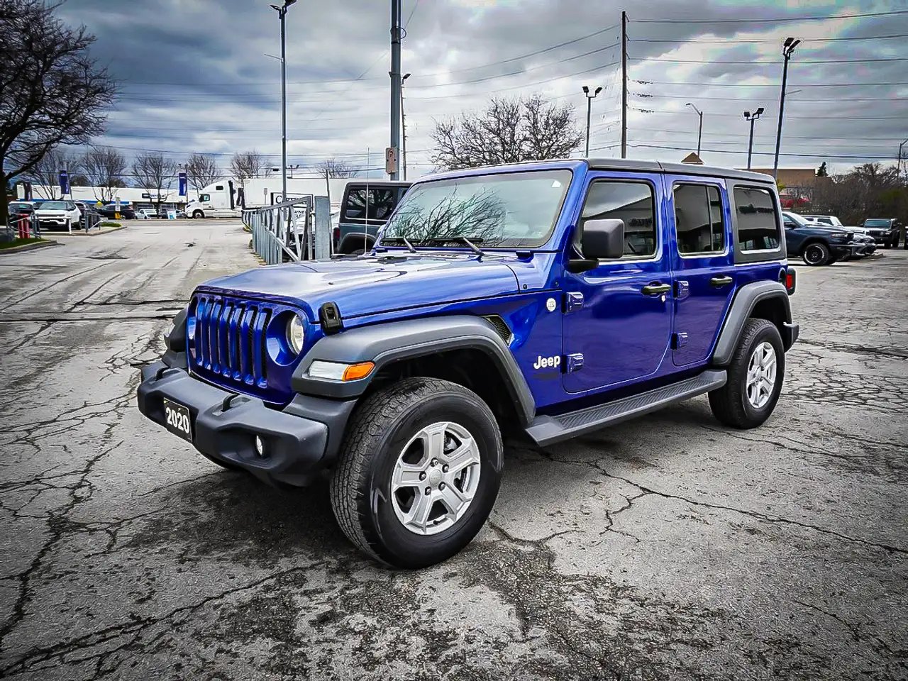 Jeep Wrangler снимка Jeep Wrangler