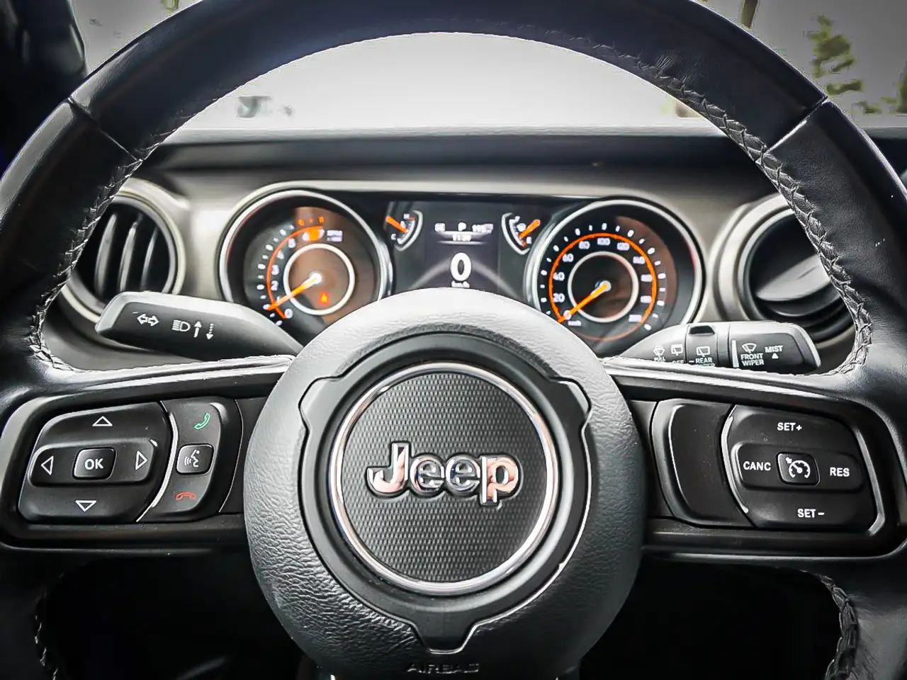 Jeep Wrangler снимка Jeep Wrangler