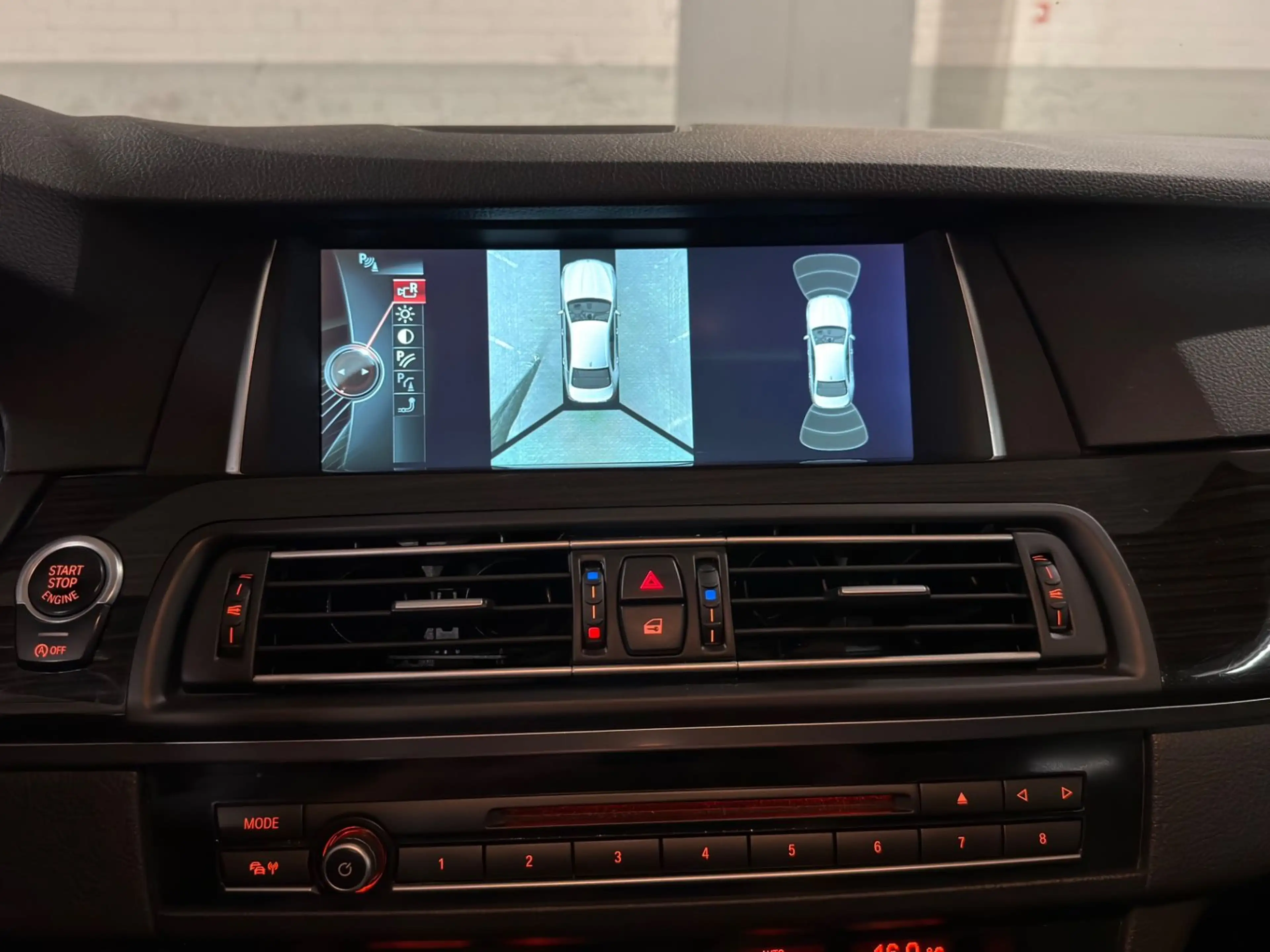 BMW 550 xDrive | Leder | Head up | 360 Grad | AHK | — photo 15