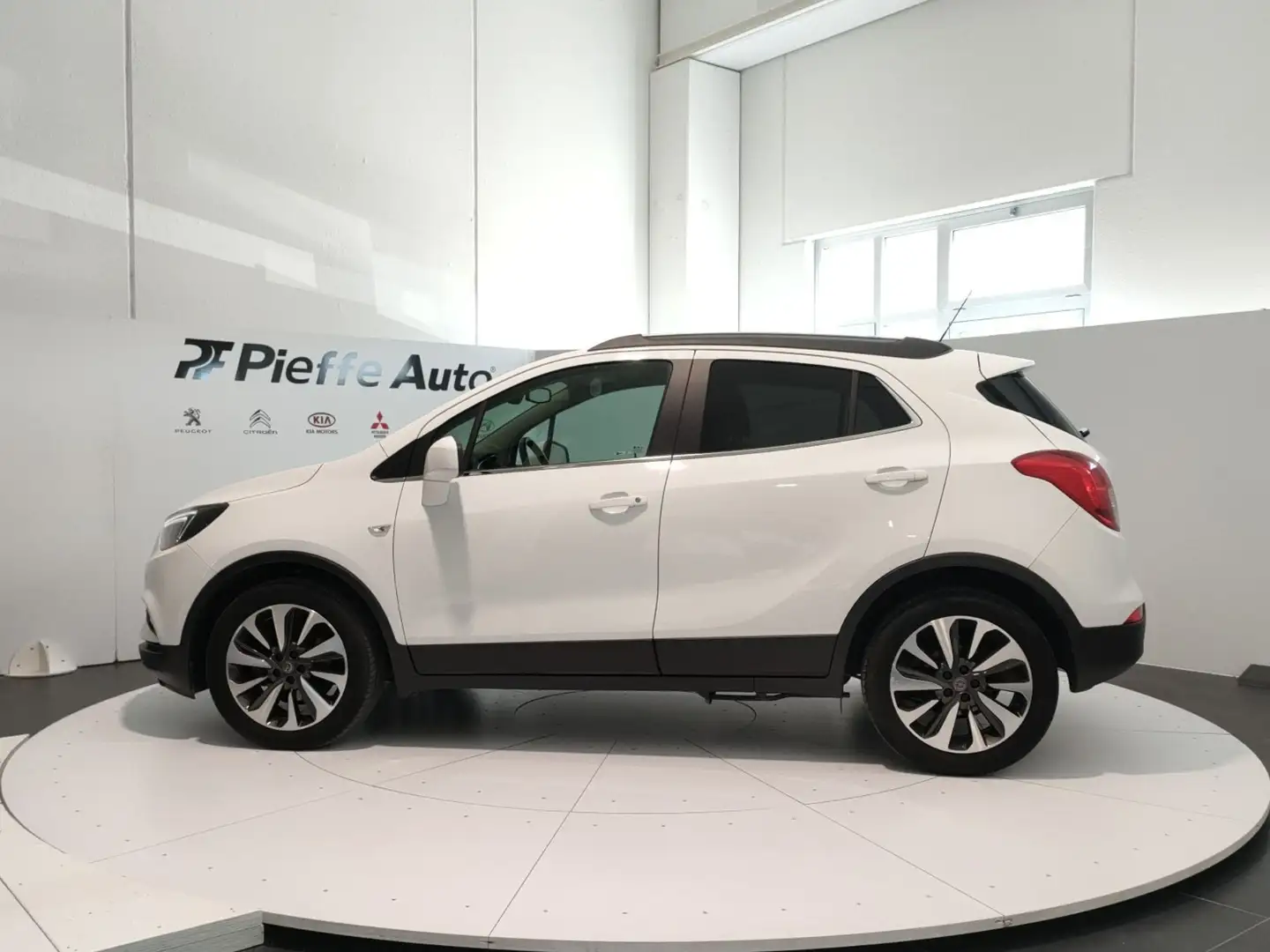 Opel Mokka X - Mokka X 1.6 CDTI Ecotec 136CV 4x4 Start&Stop Inn Bianco - 2