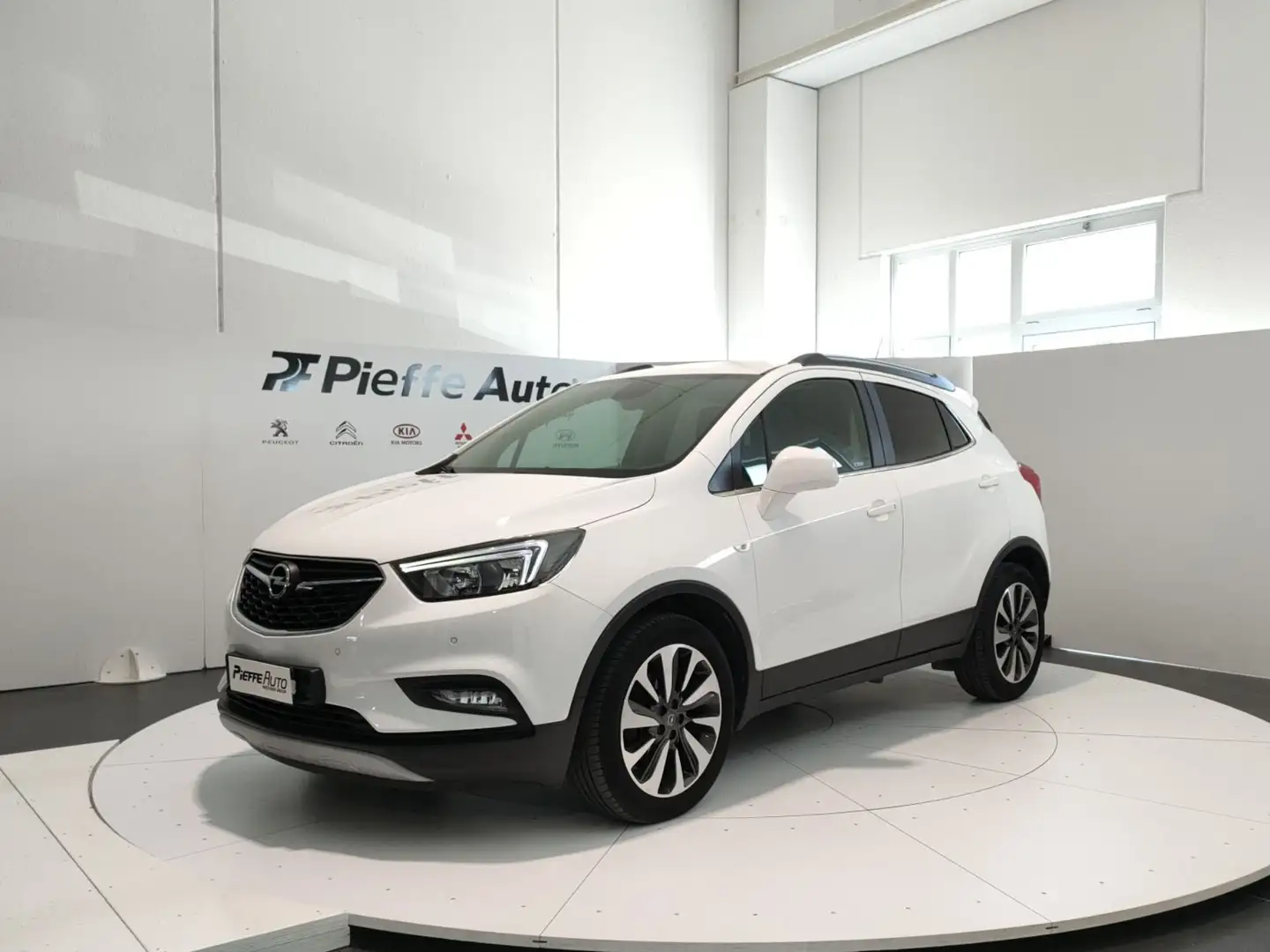 Opel Mokka X - Mokka X 1.6 CDTI Ecotec 136CV 4x4 Start&Stop Inn Bianco - 1