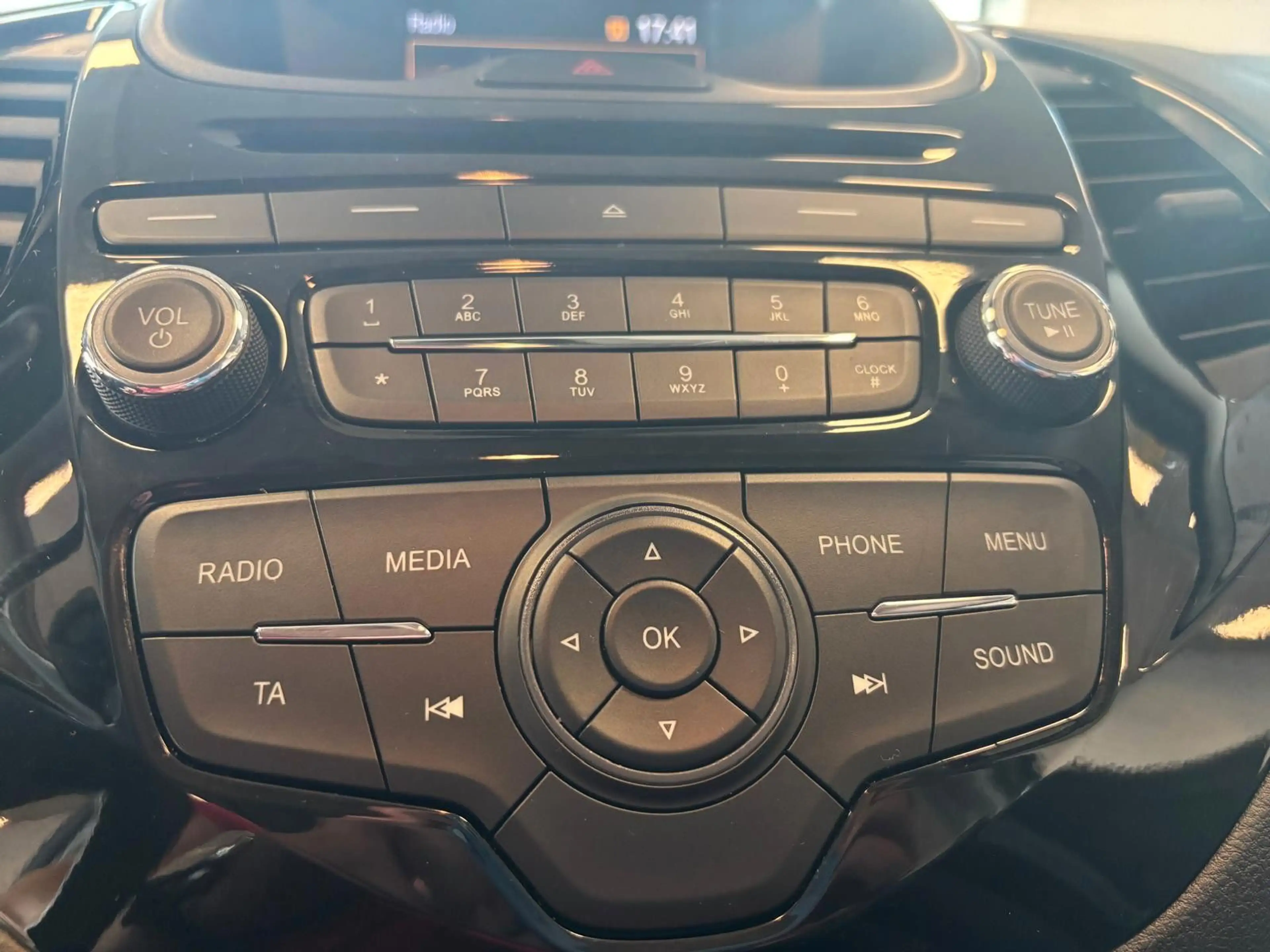 Ford Ka/Ka+ KA+ Cool & Sound*1 JAHR PREMIUM GARANTIE* — photo 12