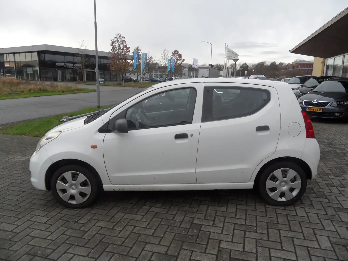 Suzuki Alto 1.0 Comfort Plus Weiß - 2