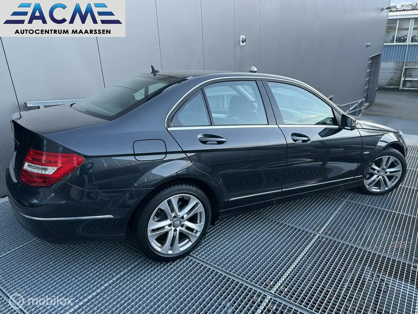 Mercedes-Benz C 250 Avantgarde Zwart - 2